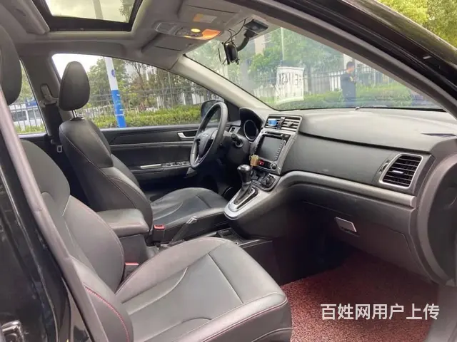哈弗M6 2017款 1.5T 手自一体 两驱精英型 - 图片 9