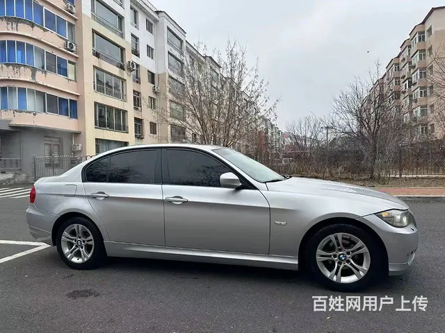 宝马3系 2011款 320i 2.0 手自一体 豪华型 - 图片 5