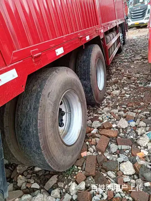 二手高栏车350马力前四后八东风天龙17年5月 - 图片 4