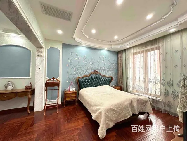 公园里的别墅 现代轻奢豪装共 挑空设计 双车位使用550 - 图片 9