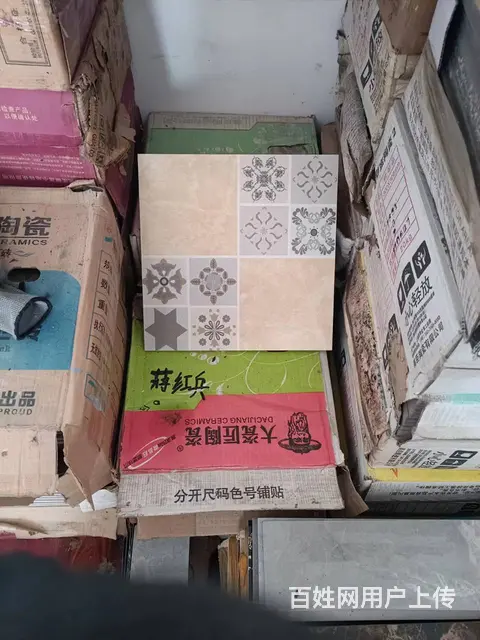 精品装修公司阳台小地砖处理1.5每片原价3.5和4 - 图片