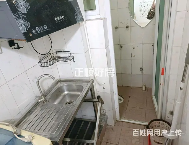 前山 漾湖明居单身公寓简单家私家电租1300 - 图片 2