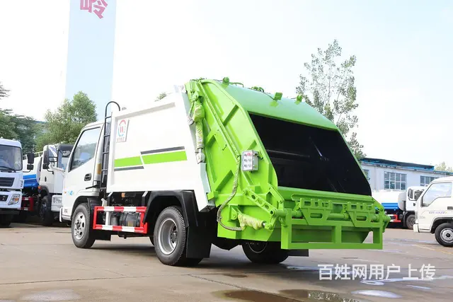 凯马垃圾车4-6方 压缩垃圾车市政环卫车 价格低廉可分期手续 - 图片 4