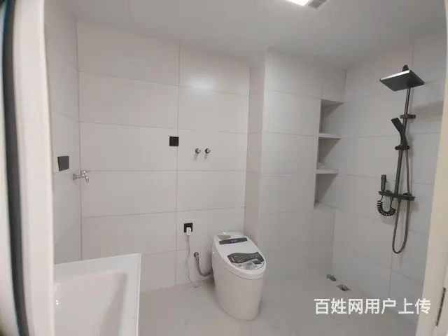 水岸华城电梯6楼115平三室精装修68万 - 图片 3