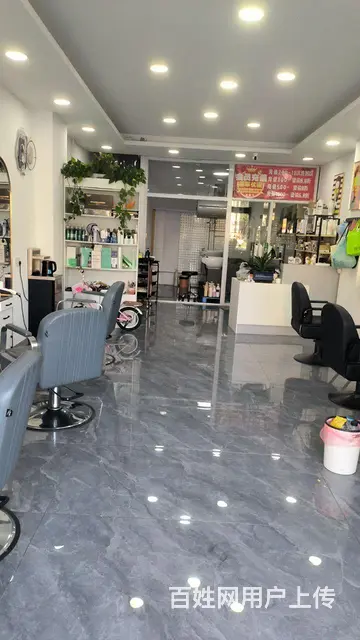 准新理发店亏本转让，行业不限 - 图片 1