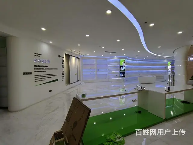 白云绿地中心CBD地铁口 全新整层豪华装修拎包入驻 - 图片 4