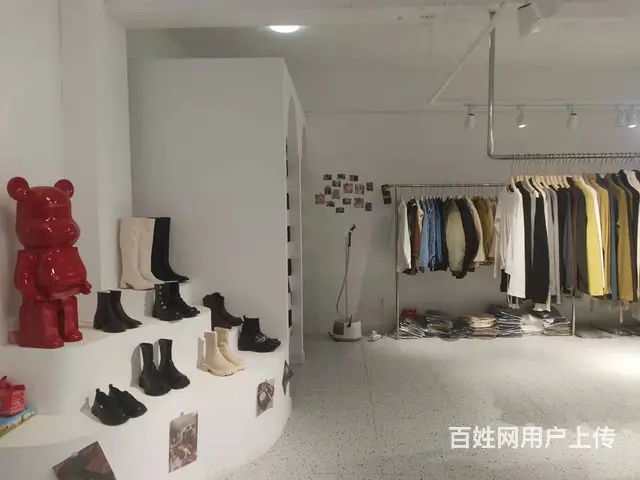 急转服装店低价空转(可整转） - 图片 3