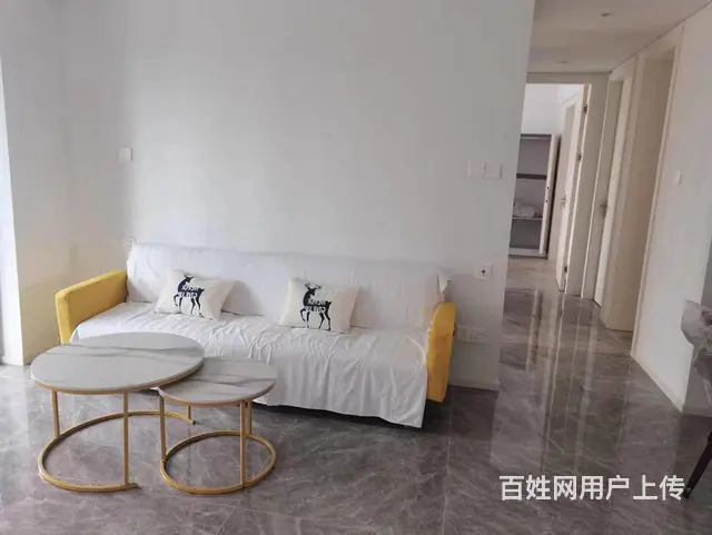 中瑞城精装三室二厅南北通透出租了 - 图片 1