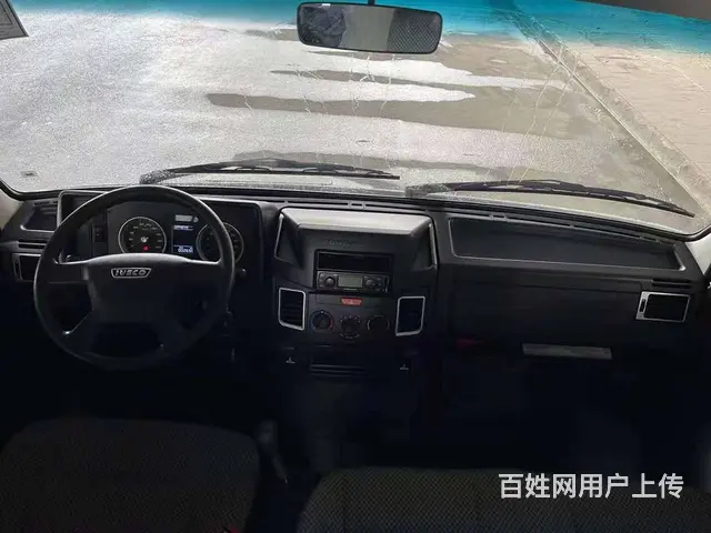 2020年10月上牌依维柯，2.5T索菲姆柴油机 - 图片 4