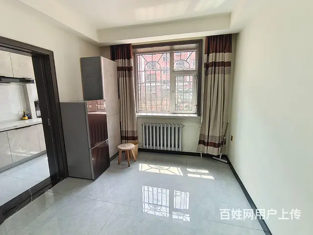 1楼 一室一厅 格局采光好 拎包入住 个人精装修 - 图片 9