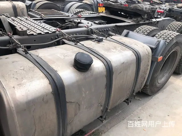 急售二手解放悍V牵引车，国五375潍柴 原版包提档 - 图片 8