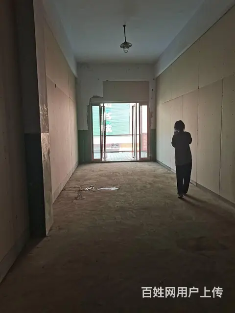 我们院子市中心车位充足商铺写字楼什么房子都有 - 图片 6