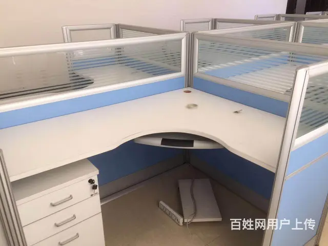 员工工位办公桌办公室隔断L型工位 - 图片 4