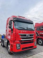 二手红岩杰狮牵引车 560马力 国五 双驱带液缓