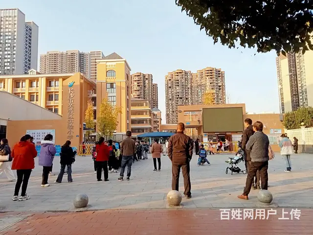 （老板本人）（好消息）大型小区出入口临街超市优价转让5699 - 图片 9
