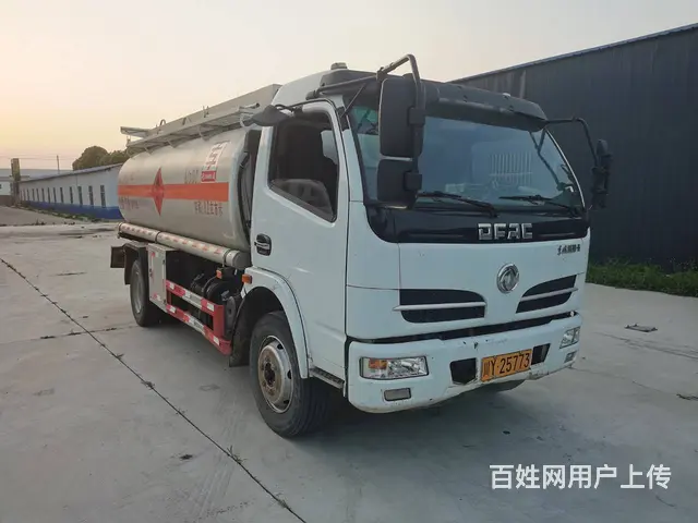 巴中急转一辆装8吨带手续油罐车价格实惠 - 图片 4