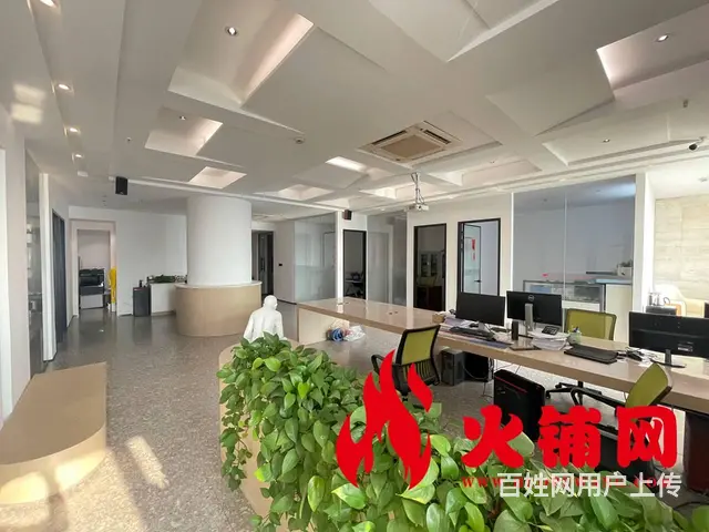 【搞定了！】(火铺网)中豪写字楼精装办公室出租(免费推荐) - 图片 8