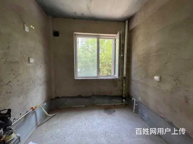 光大领仕馆多层车库上1楼，91平，53.8万，两室两厅通厅格 - 图片 4