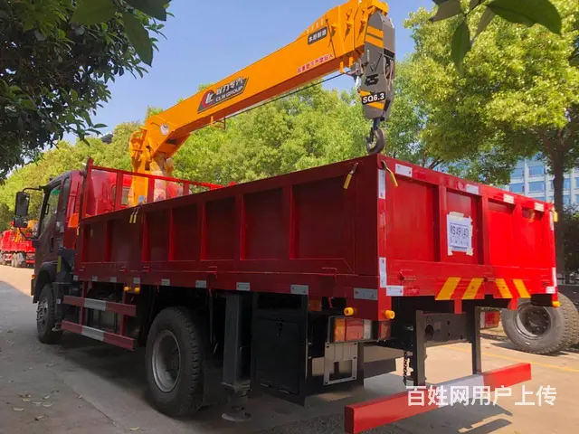 重汽王牌6.3吨7吨随车吊 厂家新车报价 - 图片 12