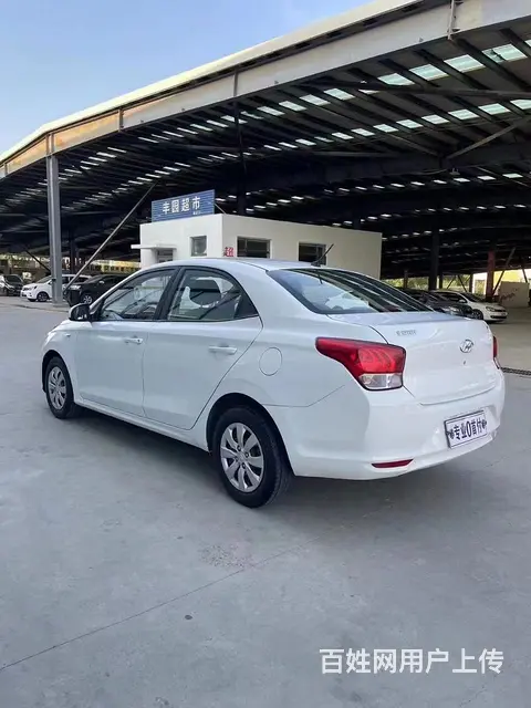 现代瑞纳 - 图片 9