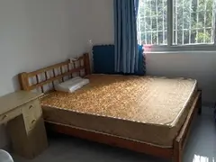 套房中出租单间(租金1000元