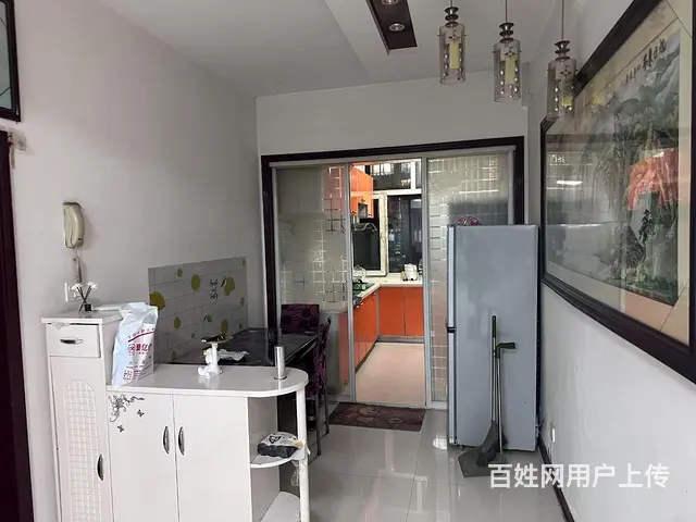 急售，公园大门口步梯6楼平顶 - 图片 5