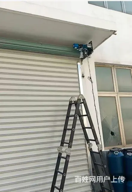 苏州胜浦镇卷帘门安装，伸缩门维修更换 - 图片 1