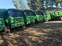 出售精品二手豪沃前四后八6.5米自卸车 个人一手车