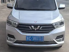 五菱 宏光 2019款 宏光S 1.5 手动 舒适型5座