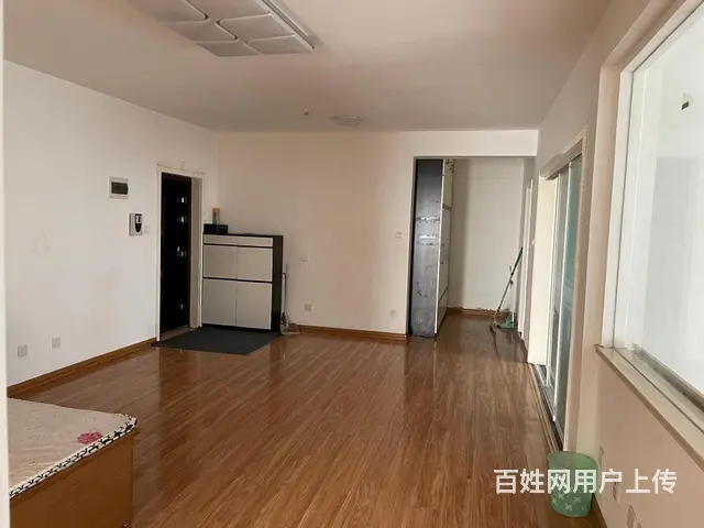 银都财富中心三室二厅海景好房出租 - 图片 6