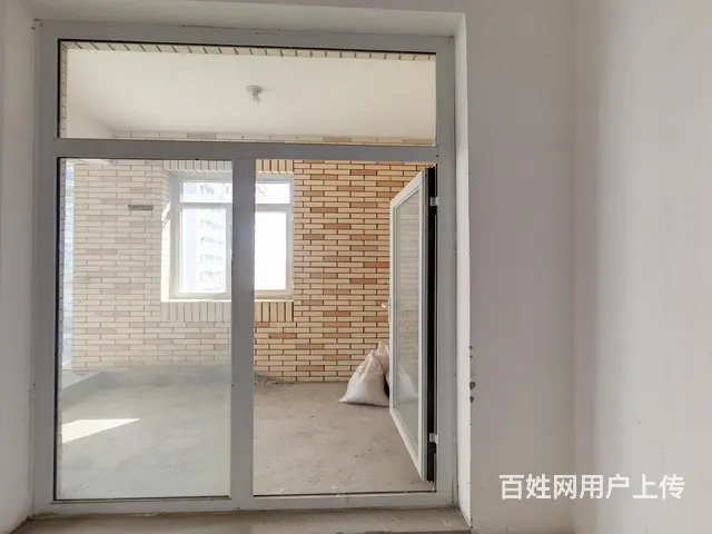 南北通透三面朝阳，阁楼有低点，带大阳台，通透效果好 - 图片 7