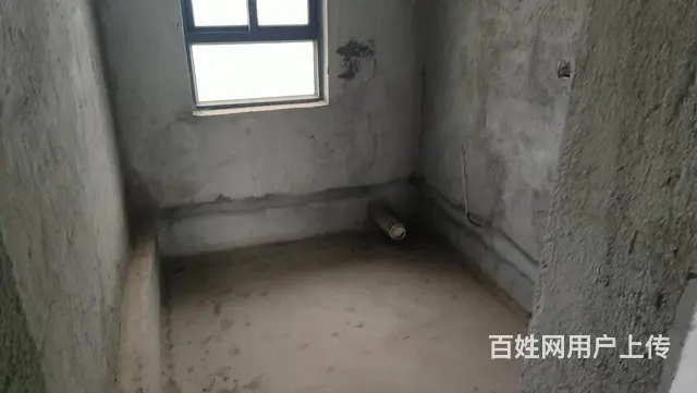 国兴商圈      中洋花苑6房跃层带露台 - 图片 6