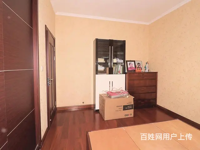 独栋别墅，有天有地，带大花园，诚心出售，方便看房 - 图片 3