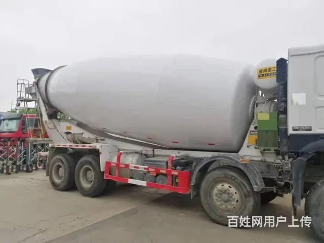二手豪沃搅拌车 大20方 唐鸿上装 国五 前四后八 - 图片 5