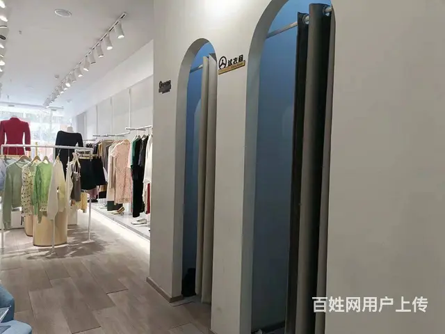 B个人一左岸明珠服装店转让，可空转 - 图片 6