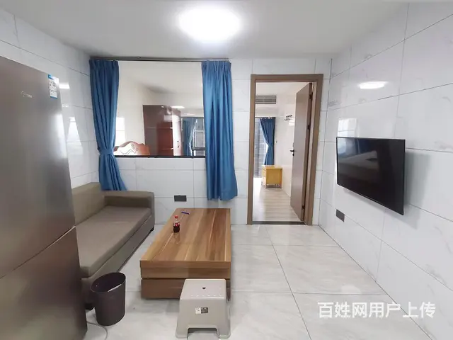 五缘湾运动馆 旁万隆国际精装一房一厅多套附近白领上班步行即可 - 图片 1