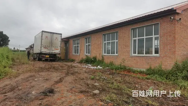 有个两万多平的土地还有700平的房子 - 图片 5