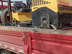 急售1.5吨压路机