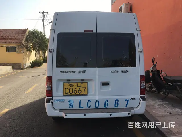 2011年3月份福特 新世代全顺 2.4T 11座 - 图片 5