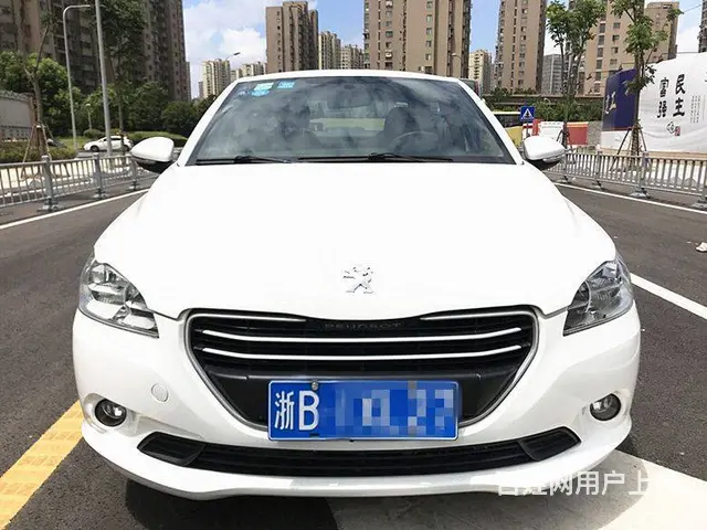 标致301 2014款 1.6 手自一体 尊贵版 - 图片 1