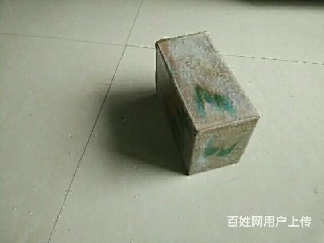 清代绿斑轴青瓷脉枕 - 图片 1