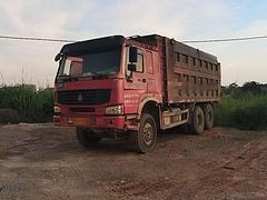 黑户豪沃 自卸车 国3