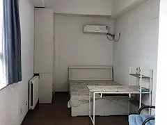 世贸天街e 座公寓700 公寓1厅 简单装修
