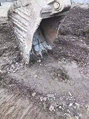 个人有一台斗山220-7挖掘机低价转让
