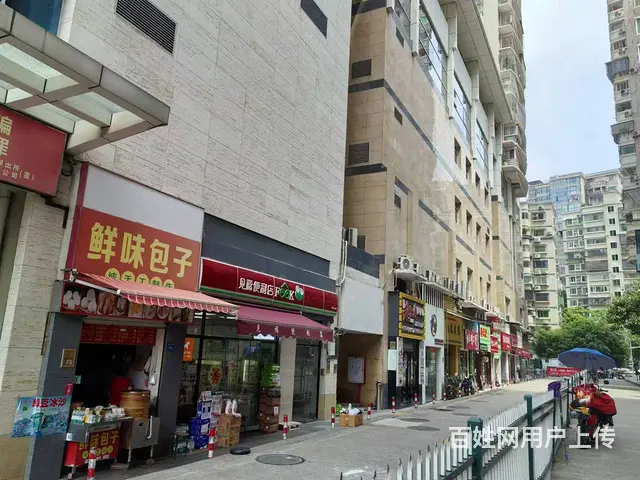 新景莲坂外图书城 店铺招租 适合饮品甜品水果美甲服装等 - 图片 2