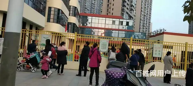商家必争之地 临街门店 位置优越  随时看店 - 图片 6