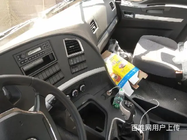 陕汽德龙前四后八罐车厂家 直销 - 图片 10