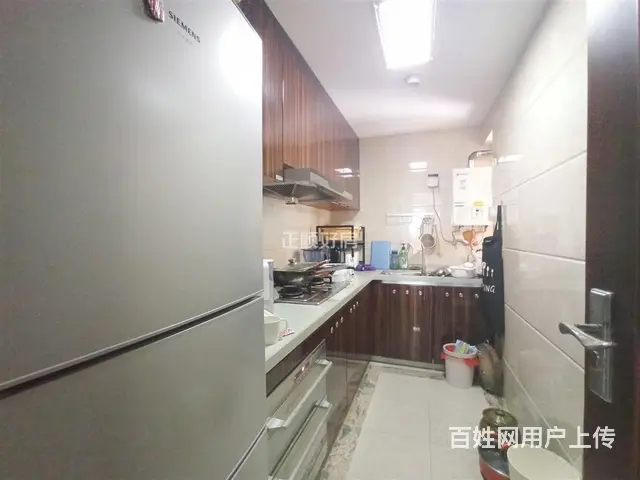 新香洲金域华府精装修3房拎包入住 - 图片 4