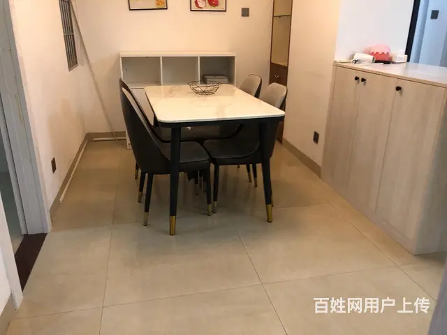 东渡六中旁禹洲棕榈城三房精装修出租 - 图片 2