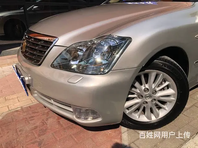 丰田 皇冠 2006款 2.5 手自一体 Royal 真皮版 - 图片 3